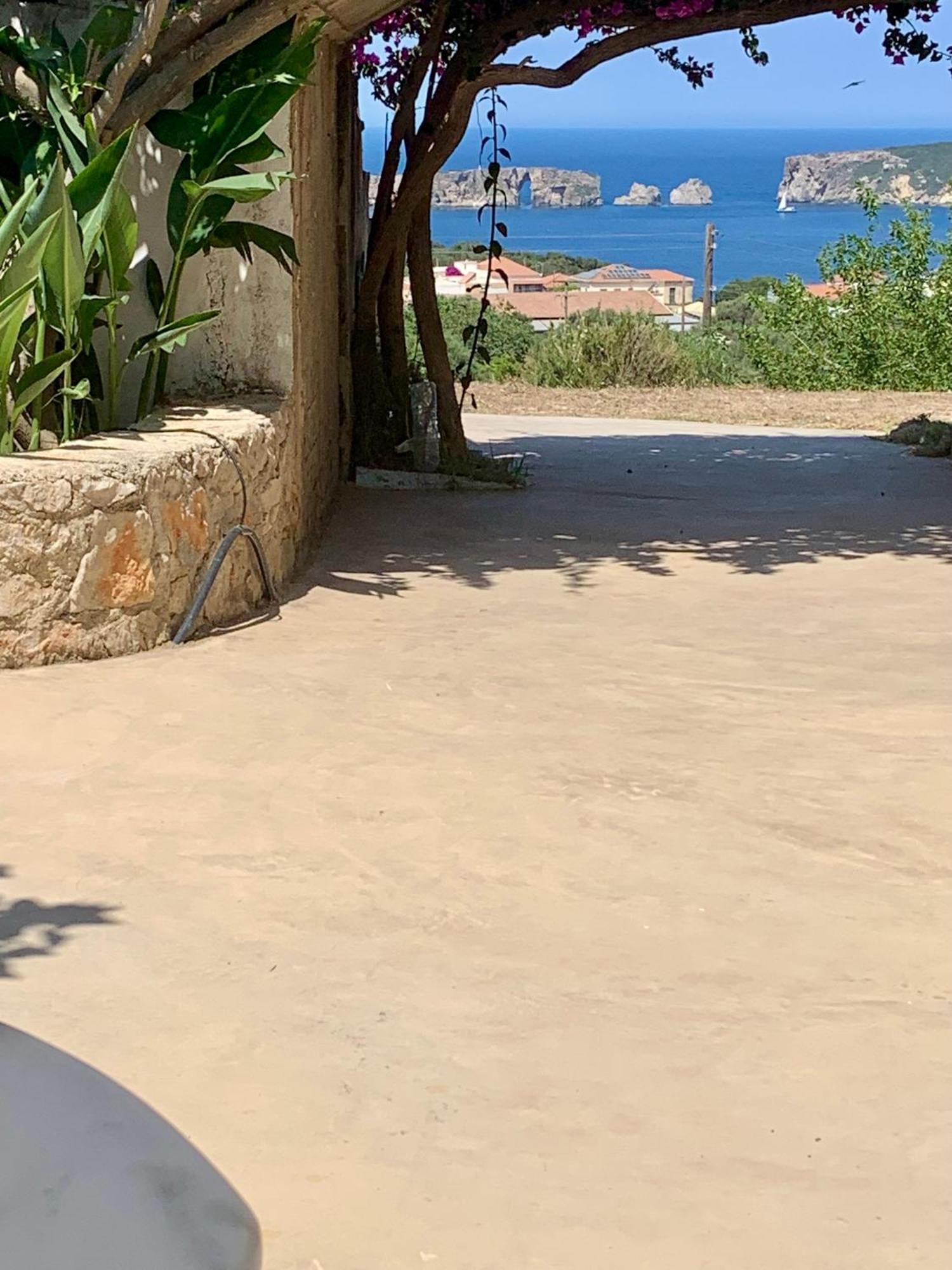 Gianna'S Guesthouse Pylos Ngoại thất bức ảnh